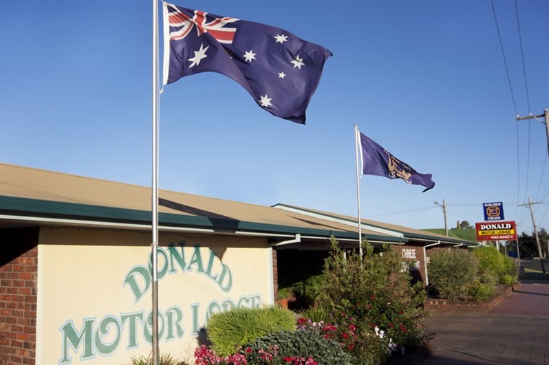 Donald Motor Lodge Donald